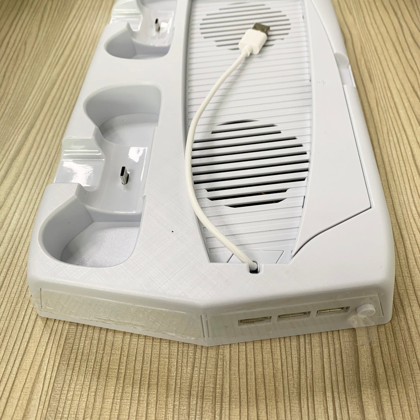 Vertical Charging Cooling Stand Fan USB HUB for PS5 [WHITE]